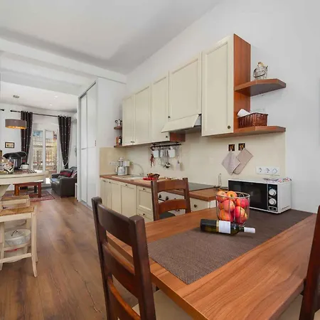 In - Istrien 51997 شقة *